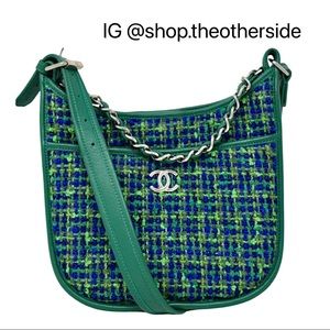 Chanel Jumbo Stroll Tweed Hobo Bag in Green/Blue